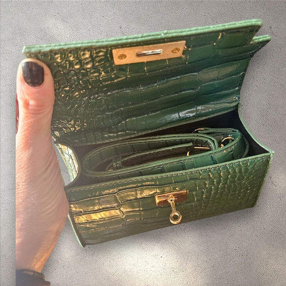 Mini Crocodile Embossed Handbag - Picture 8 of 9